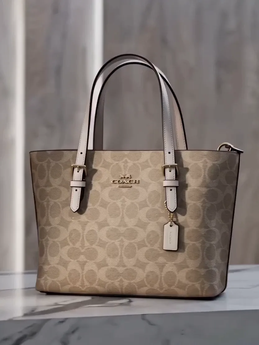 Signature Tote. Concept for Coach